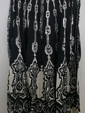 Magic Black and White Maxi Skirt with Sequin Chain Motif
